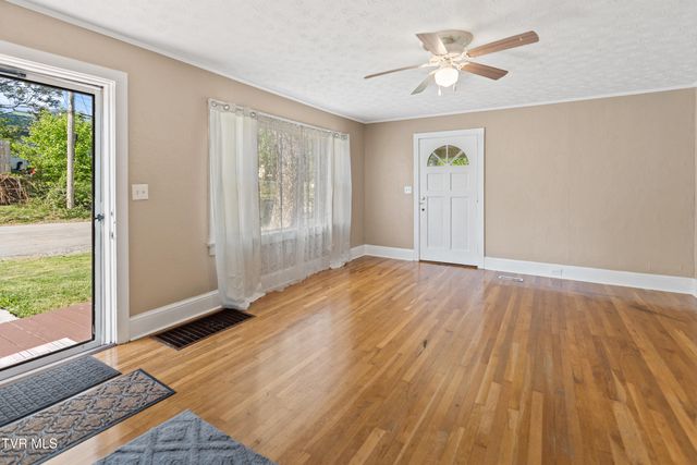 617 Carson Street, Greeneville, TN 37743