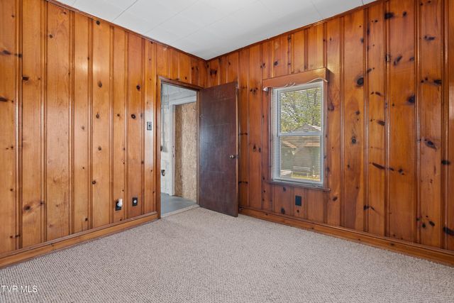 617 Carson Street, Greeneville, TN 37743