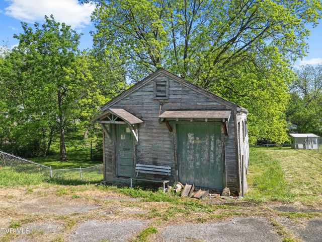 617 Carson Street, Greeneville, TN 37743