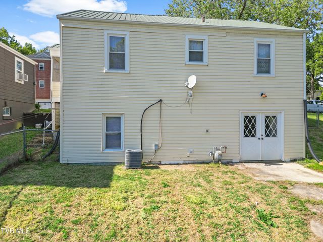 617 Carson Street, Greeneville, TN 37743