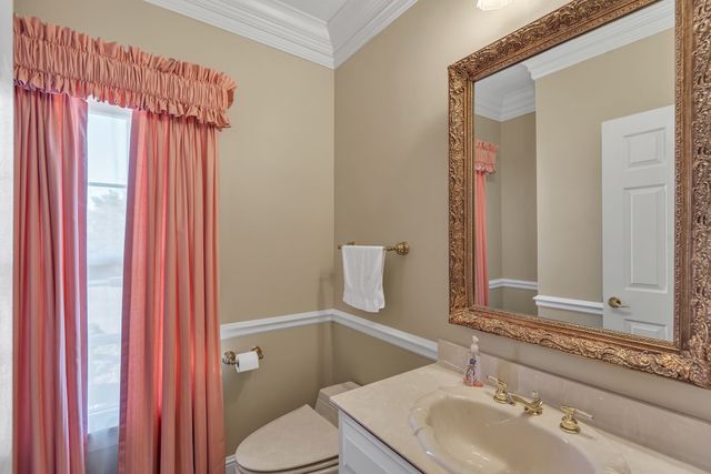 161 Graystone Dr, Gallatin, TN 37066