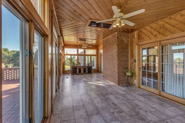 161 Graystone Dr, Gallatin, TN 37066