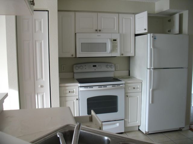 2726 Anzio Court 301, Palm Beach Gardens, FL 33410