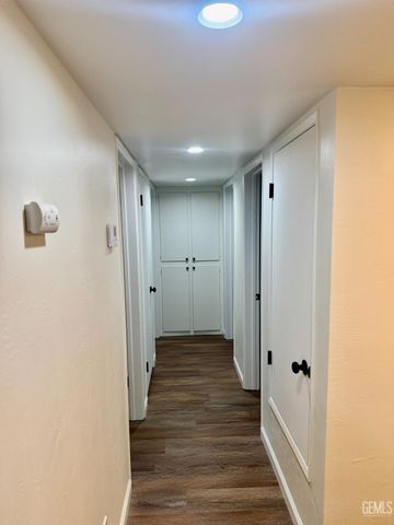 260 Maple Street, Shafter, CA 93263