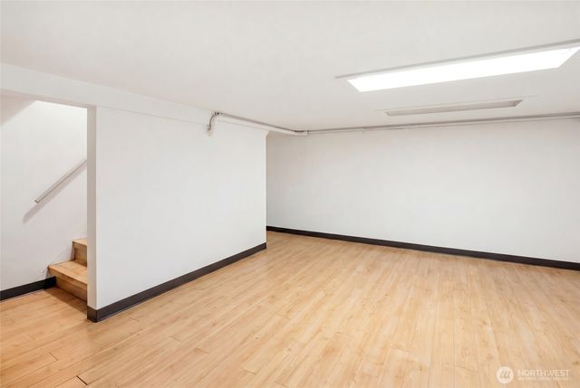 337 Park Avenue N, Renton, WA 98057