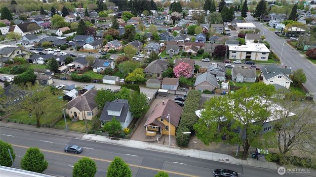 337 Park Avenue N, Renton, WA 98057