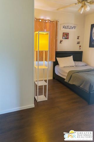 2812 Alsace Avenue, Los Angeles, CA 90016