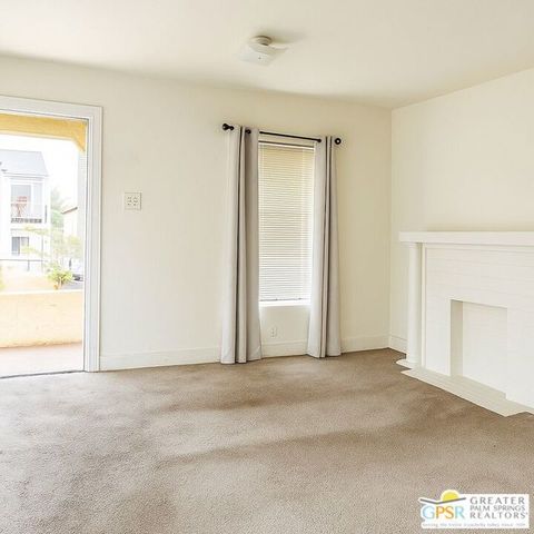 2812 Alsace Avenue, Los Angeles, CA 90016