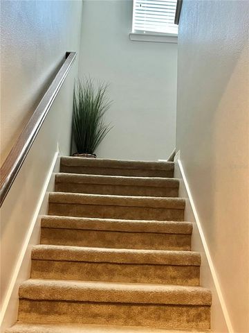 1033 FOUNTAIN COIN LOOP, Orlando, FL 32828