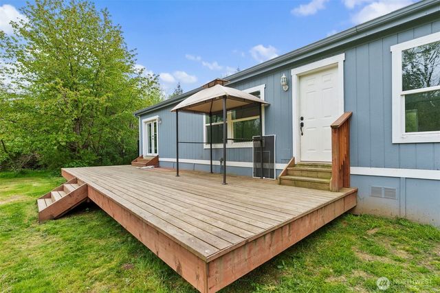 11215 180th Lane SW, Rochester, WA 98584