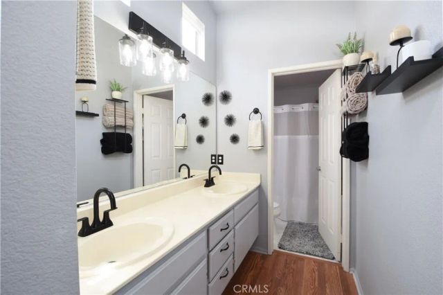 7215 Ayers Rock Road, Riverside, CA 92508
