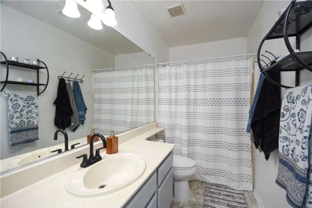 7215 Ayers Rock Road, Riverside, CA 92508