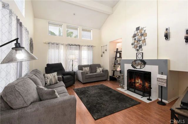7215 Ayers Rock Road, Riverside, CA 92508