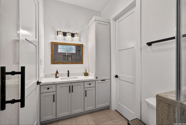22 SAXBY GLN, San Antonio, TX 78257