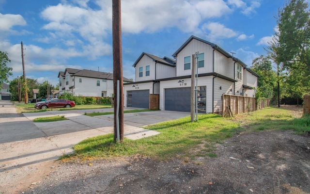 1004 Press Street, Houston, TX 77020