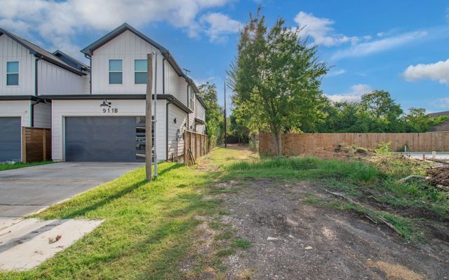 1004 Press Street, Houston, TX 77020