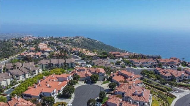 38 Toulon, Laguna Niguel, CA 92677