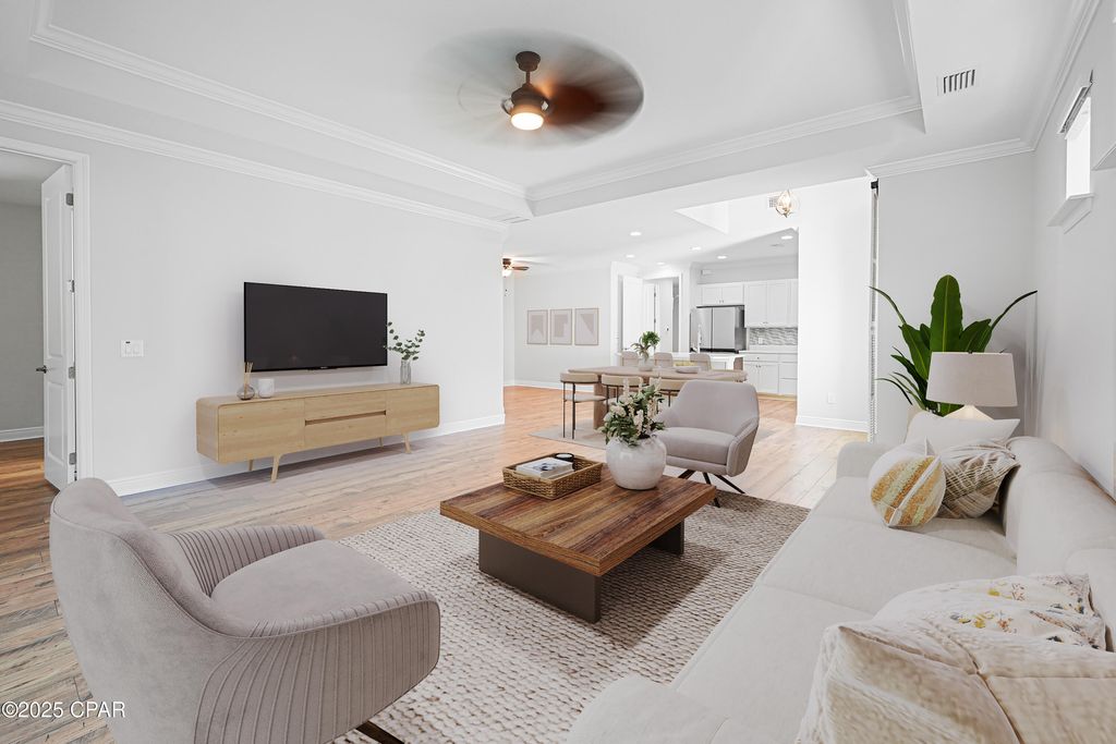 Image 15 of property listing at 9313 Cool Breeze Drive, Panama City Beach, FL 32413