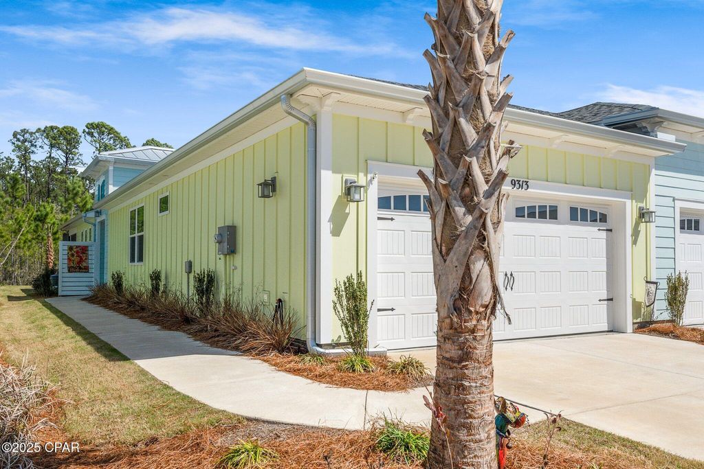 Image 54 of property listing at 9313 Cool Breeze Drive, Panama City Beach, FL 32413