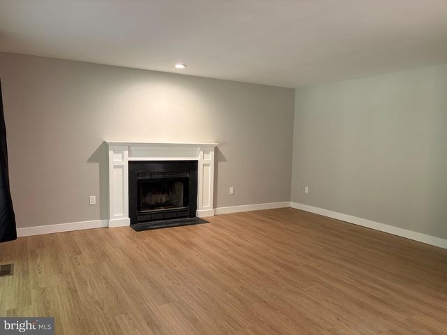 12 WREN WAY CT, Stafford, VA 22554