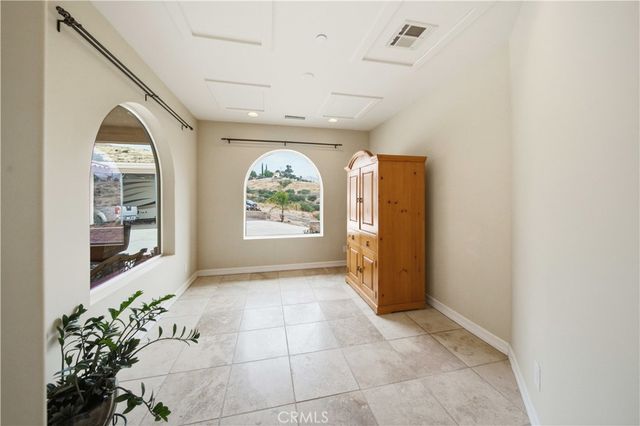 13675 Davenport, Agua Dulce, CA 91390