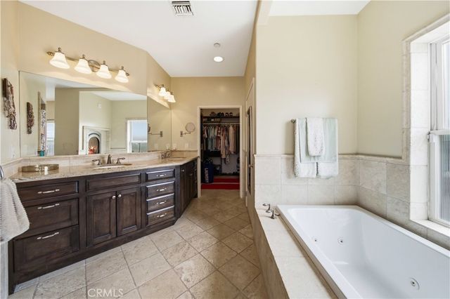 13675 Davenport, Agua Dulce, CA 91390
