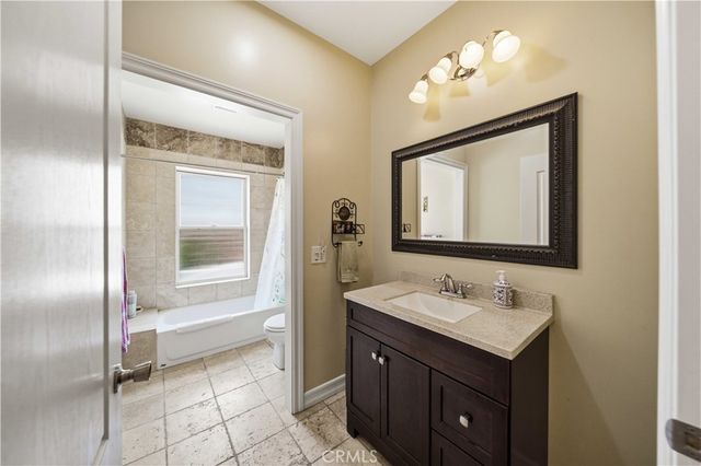 13675 Davenport, Agua Dulce, CA 91390