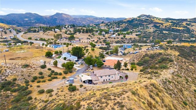 13675 Davenport, Agua Dulce, CA 91390
