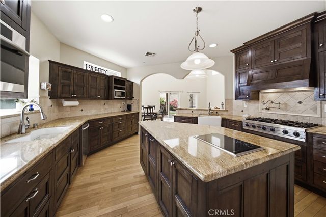 13675 Davenport, Agua Dulce, CA 91390