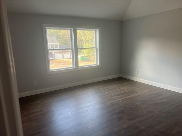 130 Center Street, Holbrook, NY 11741
