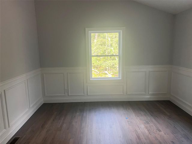 130 Center Street, Holbrook, NY 11741