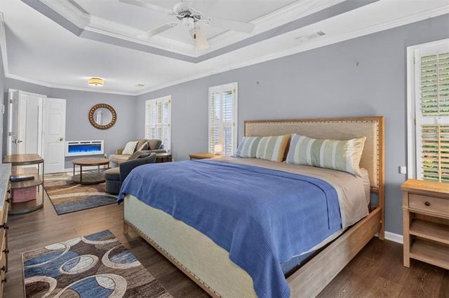 2095 Darien Park Drive, Roswell, GA 30076