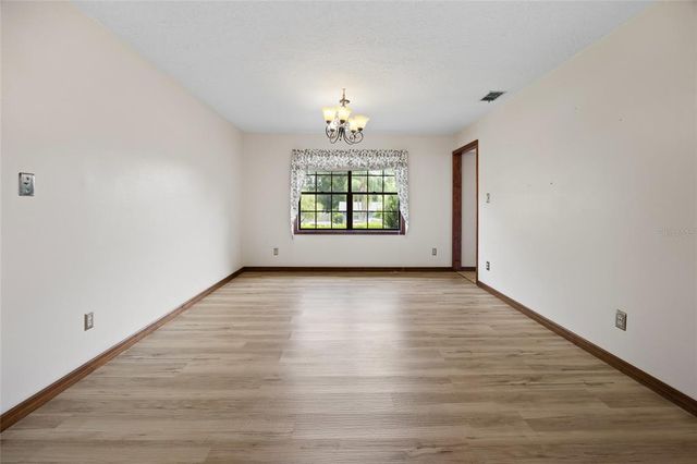 4420 NE 1ST STREET, Ocala, FL 34470