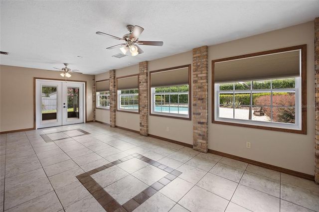 4420 NE 1ST STREET, Ocala, FL 34470