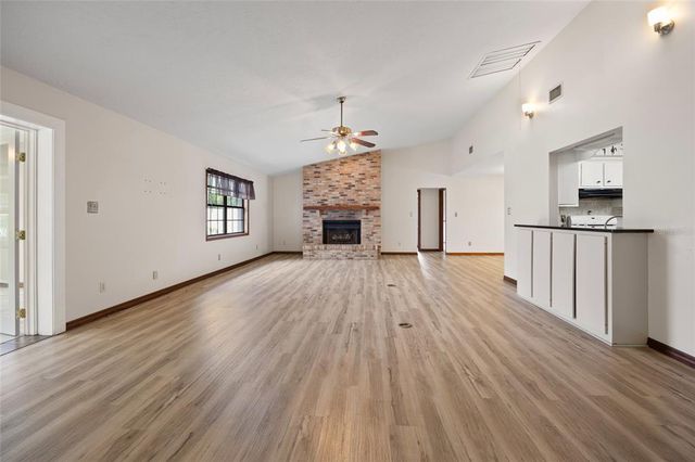 4420 NE 1ST STREET, Ocala, FL 34470