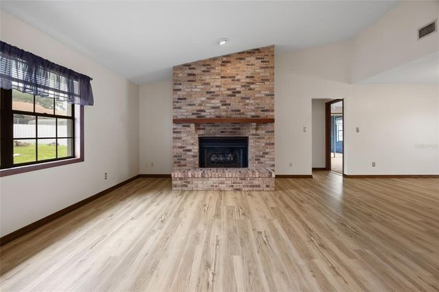 4420 NE 1ST STREET, Ocala, FL 34470