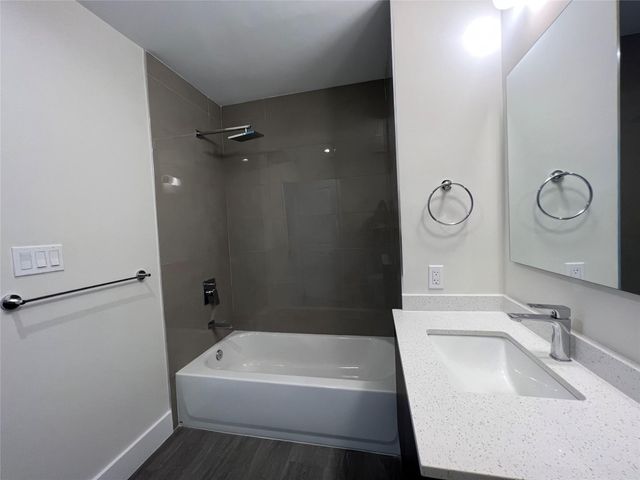 1938 Jackson St 305, Hollywood, FL 33020