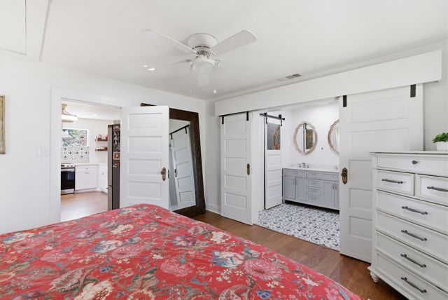 307 S Brazos Street, Weatherford, TX 76086