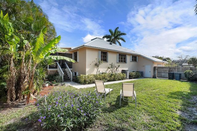 5105 SE Matousek Street, Stuart, FL 34997