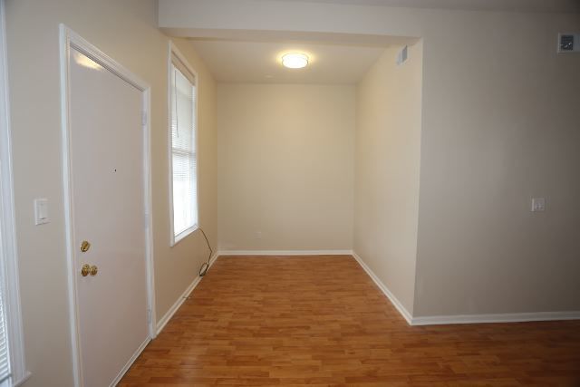 1473 W Erie Street 1R, Chicago, IL 60642