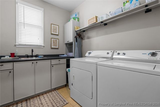 16 Cottswold Lane, Spring Lake, NC 28390