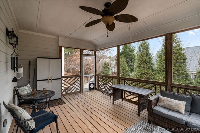 16 Cottswold Lane, Spring Lake, NC 28390