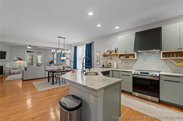 16 Cottswold Lane, Spring Lake, NC 28390