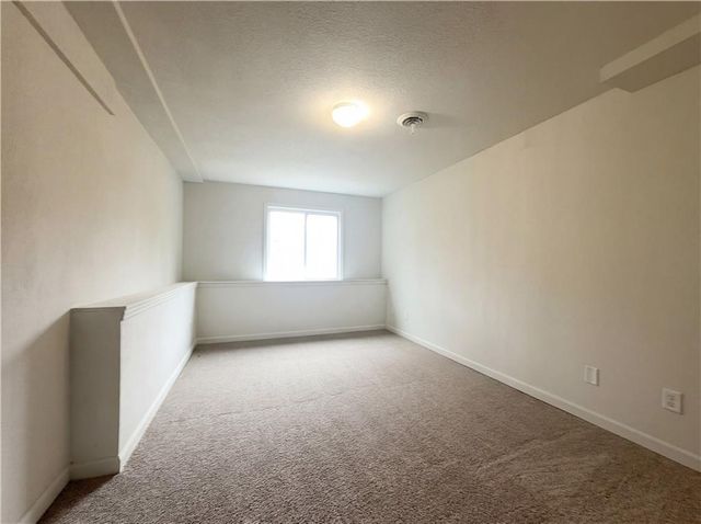 560 E Mockingbird Street, Gardner, KS 66030