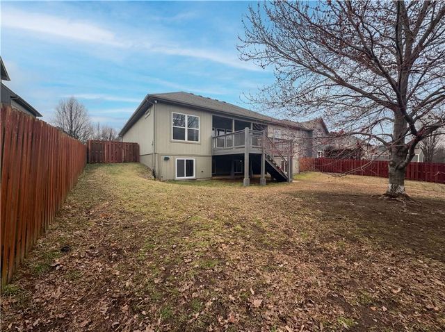 560 E Mockingbird Street, Gardner, KS 66030