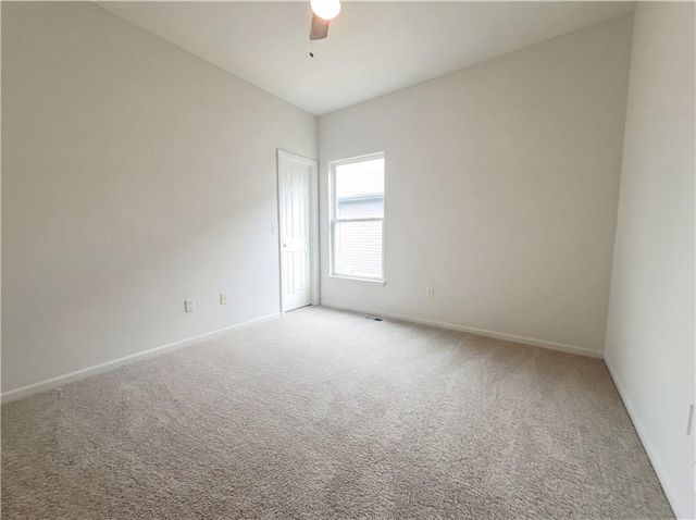 560 E Mockingbird Street, Gardner, KS 66030