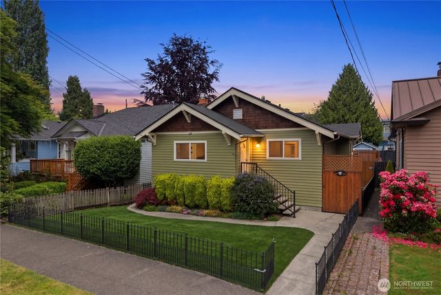 710 N 68th Street, Seattle, WA 98103