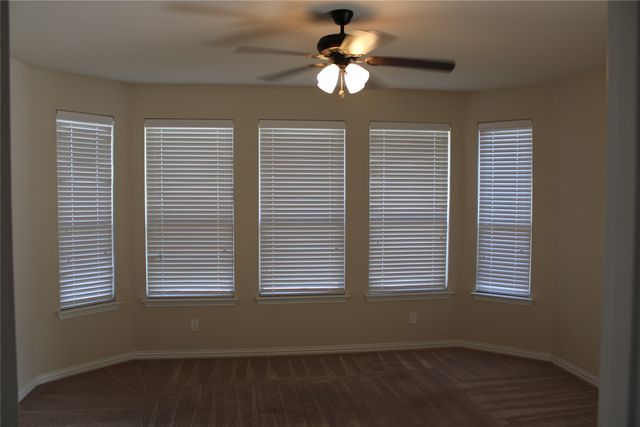 536 Hidden Springs Trail, Azle, TX 76020