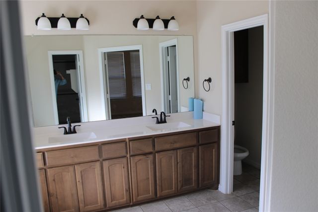 536 Hidden Springs Trail, Azle, TX 76020