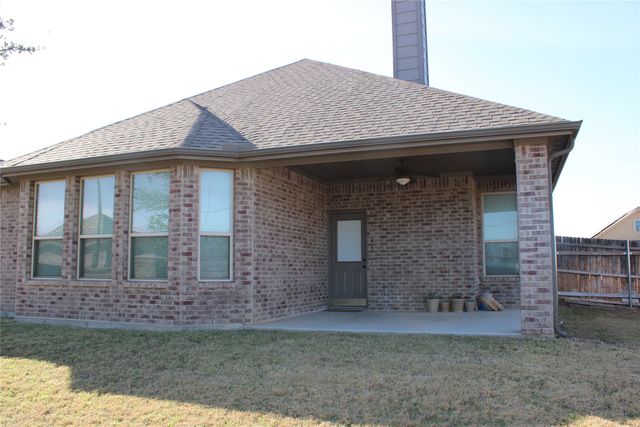 536 Hidden Springs Trail, Azle, TX 76020